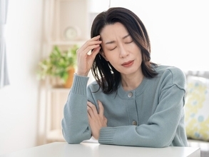 「着の身着のまま実家に逃げてきた」50歳失業中女性、貯金3万円。DV被害から実家に身を寄せる暮らし