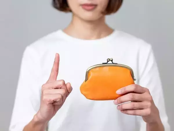 「貯金下手」は性格のせいじゃない→脳のバグ。40代から“勝手に貯まる体質”になれる