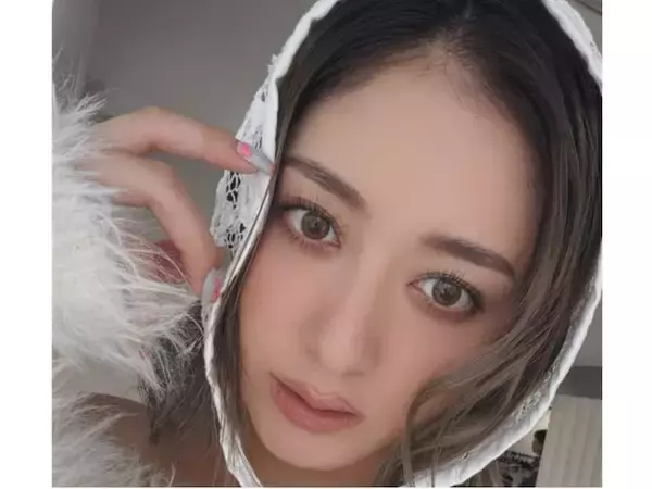 「絶世の美女！」池田美優、バブーシュカ着用のガーリーなアップ写真を披露！ 「babyとぜひ一緒にw」