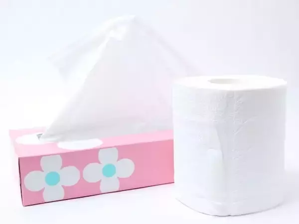 貯蓄150万円・45歳女性「トイレットペーパーの購入頻度が減った。サプリも高い」物価高の暮らし