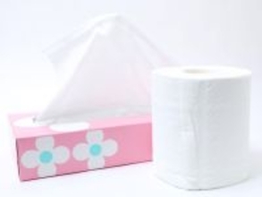 貯蓄150万円・45歳女性「トイレットペーパーの購入頻度が減った。サプリも高い」物価高の暮らし