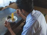 「35歳で完済「毎日1食で乗り切っていた」総額300万円を借りた男性の奨学金事情」の画像1