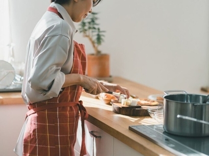 世帯年収1000万円・35歳女性「食費はなるべく削りたくない」と決め、月3万円浮いた出費の正体