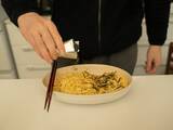「「仕事の依頼があまりなく、1日食費600円を心掛ける」34歳男性が物価高でも「削りたくない」と語るもの」の画像1