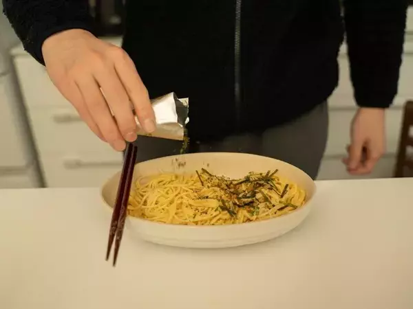 「仕事の依頼があまりなく、1日食費600円を心掛ける」34歳男性が物価高でも「削りたくない」と語るもの