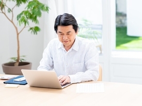 50歳男性、月1000円から新NISAを開始「投資は怖いと思っていた」S&P500積立7カ月の成績