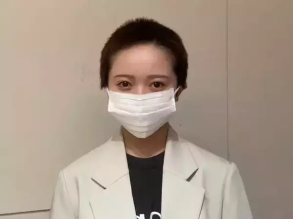 AKB48契約解除の花田藍衣、丸刈り頭で謝罪。「プロ意識が欠如してる」「これはやりすぎ」など賛否両論
