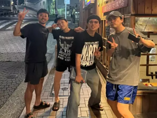 「友達なのやばい！(笑)」加藤シゲアキ、集合写真に写る人物に驚きの声！「激アツ」「まさかのコラボ」