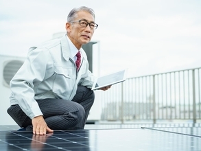 65歳から年金を受け取りながら70歳まで働くと、年金は増えますか？