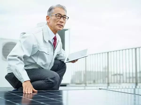 65歳から年金を受け取りながら70歳まで働くと、年金は増えますか？