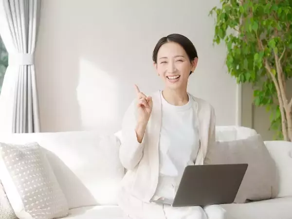 共働き夫婦と専業主婦世帯では、年金の仕組みは違うのでしょうか？