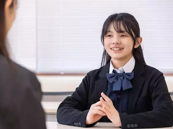 「やっと終わったー」短大進学で奨学金240万円を借りた女性が32歳で完済するまで