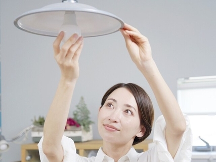 電気代を下げたい50代へ。我慢を増やさず見直したい「家電の使い方」