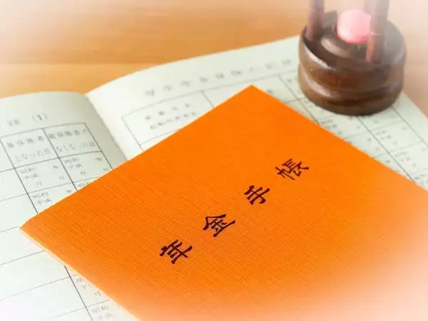 60歳からの特別支給の老齢厚生年金はもらったほうがよいのでしょうか？ 受け取ると65歳からの年金に影響しますか？