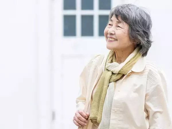 年金月16万4000円「週2回スーパーでパート。旅行や趣味の手芸が楽しみ」65歳女性の老後
