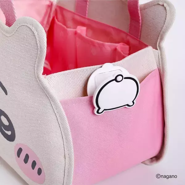 「キャンバス地のちいかわが大人かわいい◎「インテリアトートバッグ」が付いてくる『CHIIKAWA INTERIOR TOTE BAG BOOK』は7月23日発売」の画像
