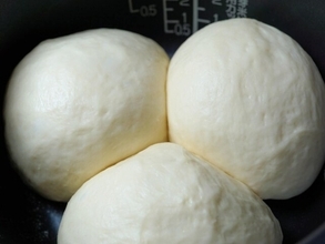 Q. 炊飯器で「パンを焼く」と故障しやすくなるって本当ですか？【専門家が解説】