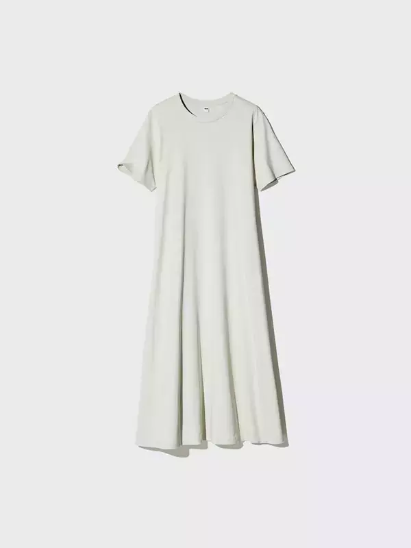 「2990円の万能ワンピ！【ユニクロ】楽ちんで涼しいTシャツワンピでつくる「40代の着回し夏コーデ」3選」の画像