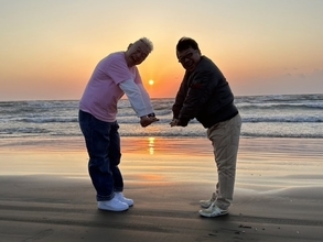 「あったかくて素敵な1枚」キャイ～ン・天野ひろゆき、誕生日ショットが「エモすぎる」と話題に！