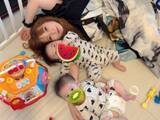 「「大物になりそう」中川翔子、双子との日常ショットに反響！ 「お顔立ちがしっかりしてきましたね」」の画像1