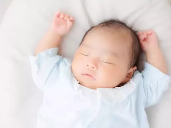 2025年誕生の赤ちゃんの名前は「碧」と「翠」がトップに！ 名付けから見る「日本語の美意識」