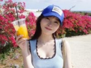 「足長すぎない？笑」指原莉乃、最新ショット公開！ 「相変わらずスタイルいいな」「全部かわいい」
