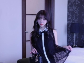 人気YouTuber・Rちゃん、長過ぎる美脚が際立つ姿を披露！ 帝国ホテルでの豪華撮影「今までありがとう」