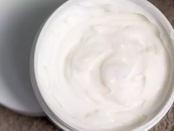 「買うのはやめようと思いました」安い化粧品に変えたら“思わぬ出費”が発生！ 38歳・専業主婦の後悔