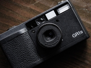 「愛想尽きる」RICOH、GRシリーズの価格改定。厳しい声「一切買えず転売対策もしないのに」「理解できかねます」