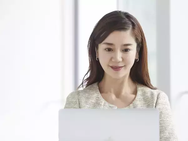 当面使わないお金はどこに置くのが正解？守りの資産を「個人向け国債」と「定期預金」で分けるべき理由