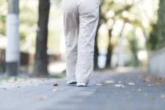 貯金1500万円を切り崩しながら「無料で音楽を聴いたり、散歩を楽しんだり」65歳女性の老後生活