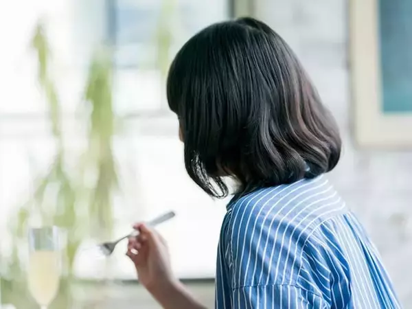 「子持ちのパートの私とは、収入が比べものにならない」41歳女性が物価高で“友人”と距離を置いたワケ