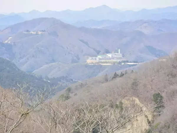 クリスマスに行きたい「大阪府の絶景ドライブスポット」ランキング！ 2位「妙見山スカイライン」を抑えた1位は？