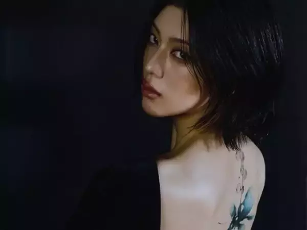 三吉彩花、背中に入れたタトゥー公開！ 「自分らしく生きる決意の証」「30歳で人生の新たな章を始めようと」