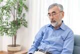 「老後の生活費月15万円「年金が足りても独りは寂しい」 75歳男性が語る現役時代の後悔」の画像1