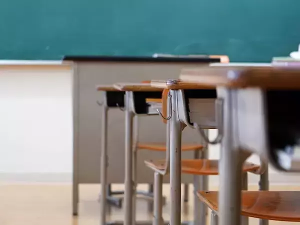 高校無償化で得するのは誰か？ 財源は税金だというのに「私立校が恩恵を受ける」教育政策の歪み