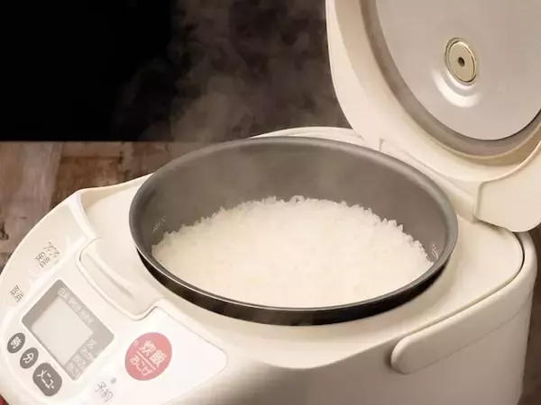 「流行りの調理法も実はNG？ 炊飯器が壊れやすくなる使い方5選【家電のプロが解説】」の画像