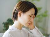 「台風シーズン到来！ 低気圧による頭痛・肩こり・だるさ。「気象病」をラクにするコツ【医師が解説】」の画像1