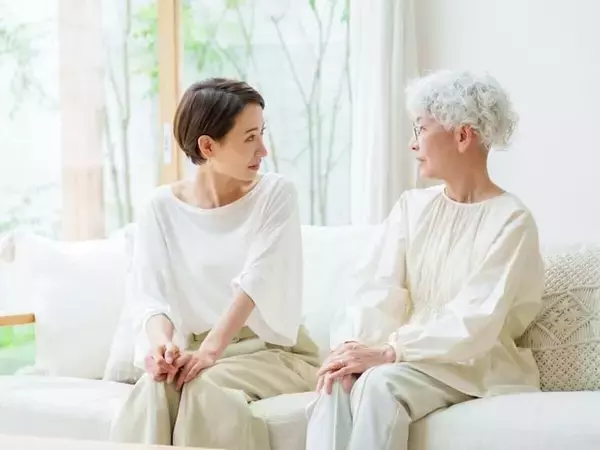 貯金50万円「娘の給与から毎月16万円補填してもらっている」67歳女性の厳しい年金生活