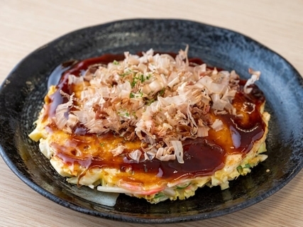 旅先で食べたい「大阪府のご当地グルメ」ランキング！ 2位「お好み焼き」を抑えた1位は？ 【2025年調査】