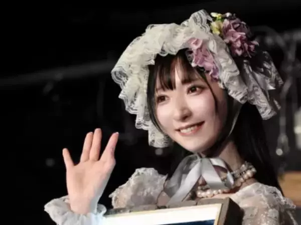 「マジで20代でも通用する」脱サラしたアイドル、36歳誕生日を報告「ほんとに綺麗」「90年生まれの星！」