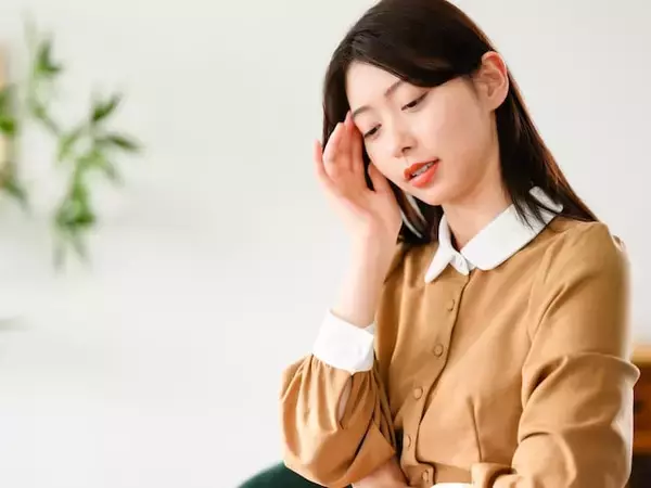 「30歳を過ぎても実家暮らしというのは…」34歳女性、年収500万円。貯金150万円でも親に甘えてしまう現実