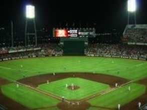 「メリットだらけ！」焼肉、ラーメンに野球、プロレスまで。50代女性「ひとり行動」のススメ