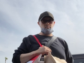 「普通そんなんキレちゃう」お笑い芸人、家族愛あふれるエピソードに反響「漢すぎて泣いた」「最高の親父」