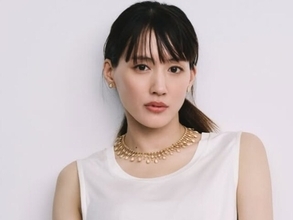 【女性が選ぶ】声が魅力的だと思う40代女性俳優ランキング！ 2位「綾瀬はるか」を抑えた1位は？
