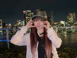 「「載せるつもりなかった写真やけど」田中れいな、過去ショット公開！ 「ジーパン珍しい」「新鮮」」の画像1