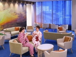 【静岡県で泊まってよかった】「大江戸温泉物語Premium あたみ」は海を望む温泉が自慢の宿。お風呂上がりも飽きさせない、遊び心満載の一軒