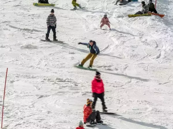 【兵庫県】スキーと一緒に楽しめる。ハチ北高原の名所「ハチ北温泉」の魅力とは？