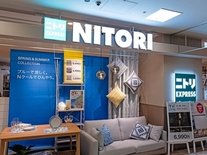 「今年のベストバイ」ニトリの“1000円以下”バス掃除グッズ2選。どちらも水だけで汚れオフ