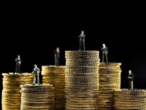 【最新】職種別「平均年収ランキング」！ 2位「投資銀行業務」932万円、1位は？